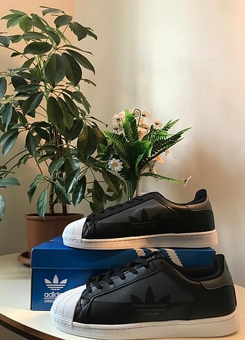 Adidas Superstar Black new collection 