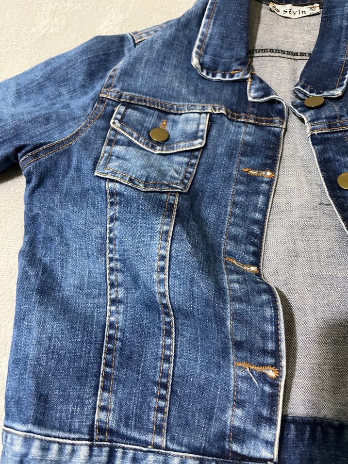 Düğmeli Mavi Kadın Kot Ceket - Görsel 4