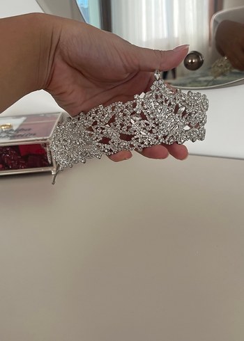 Payetli Gri Beyaz Gelin Tacı - Görsel 3