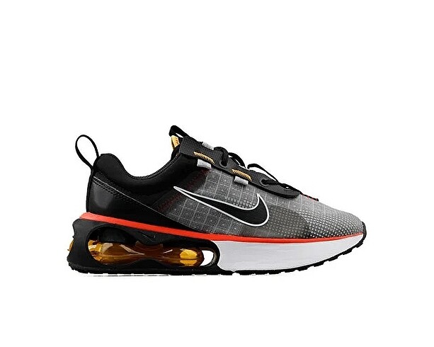 Nike spor ayakkabı