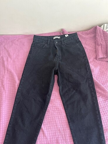 Siyah mom jean