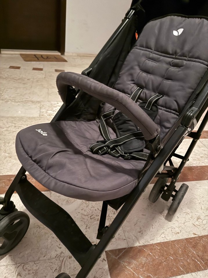 Siyah Joie Bebek Arabası - Görsel 2