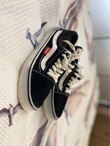 Siyah vans