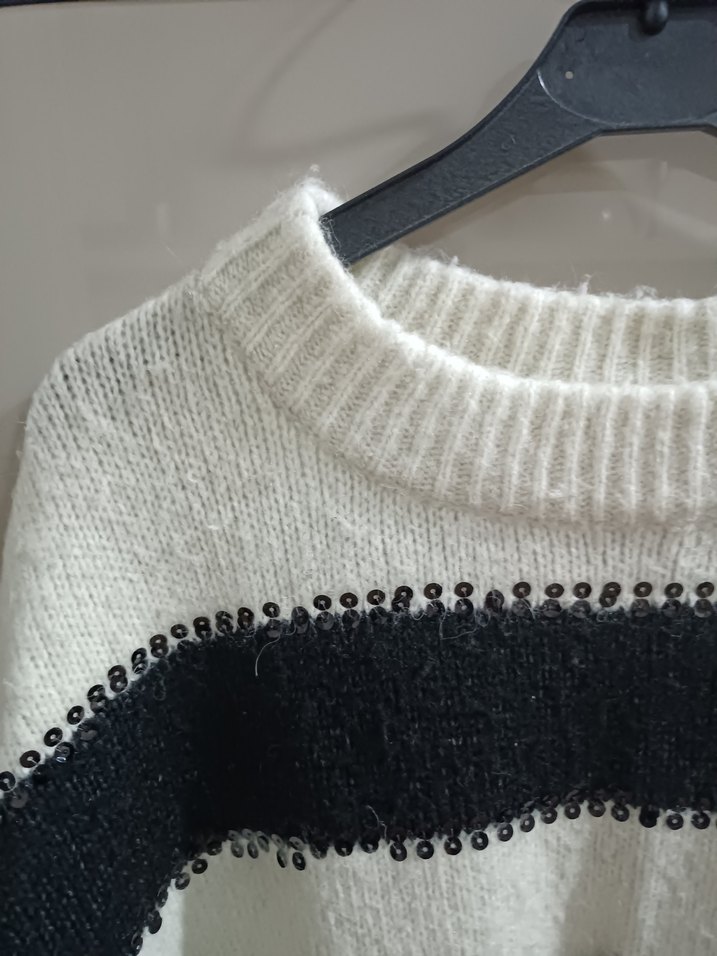 zara Kadın Siyah Beyaz Çizgili Triko Kazak - Görsel 4