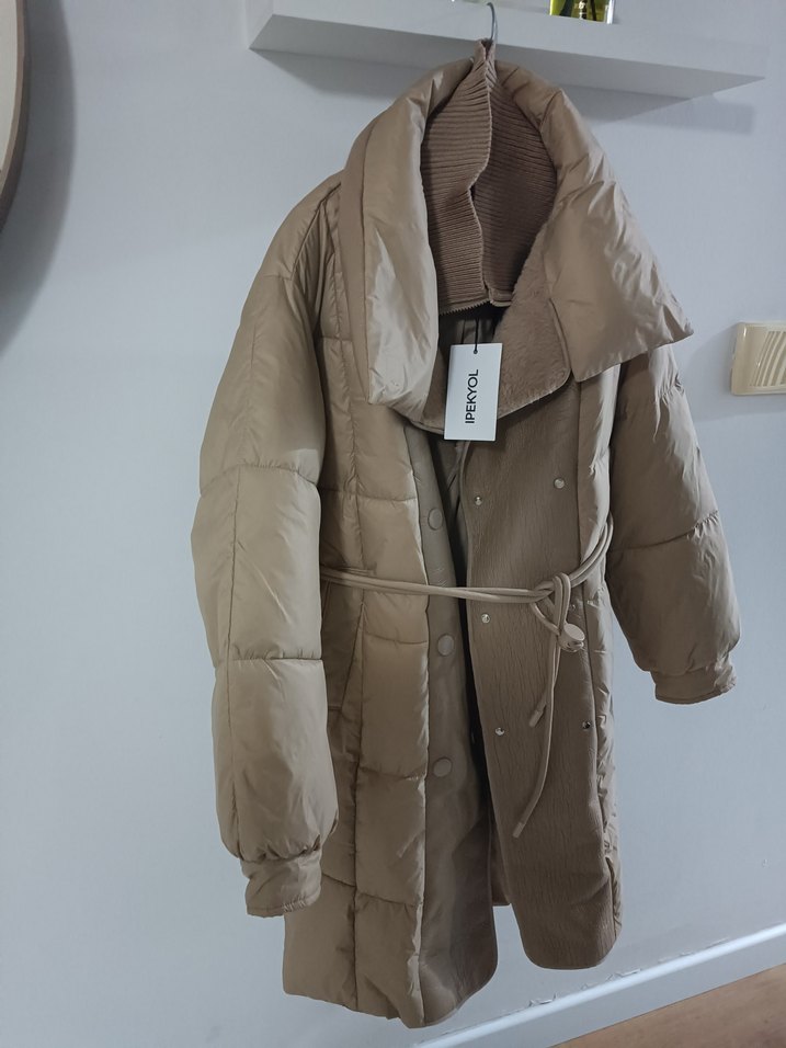 İpekyol Bej Uzun Kürklü Kadın Mont - Görsel 5