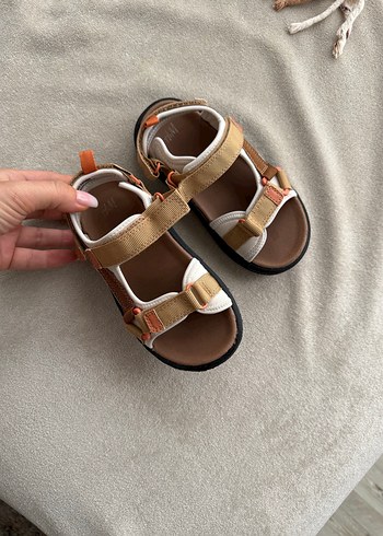 H&m sandalet
