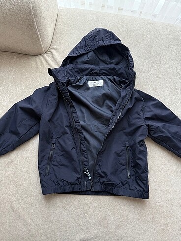 H&m yağmurluk