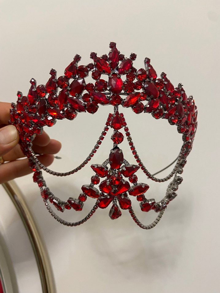 Kırmızı Gelin Taçı - Görsel 4