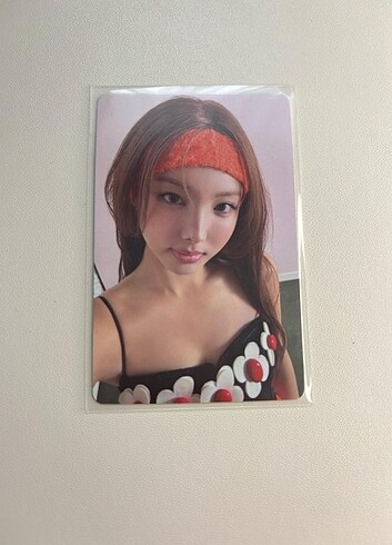 Nayeon photocard 