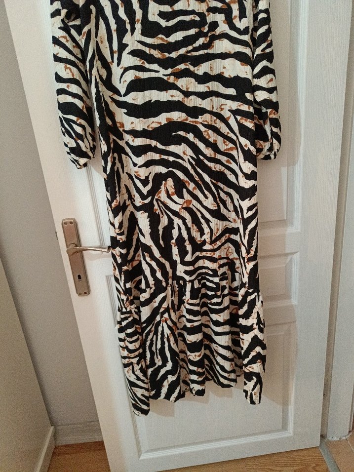 Bohem Zebra Desenli Uzun Kollu Uzun Elbise - Görsel 2