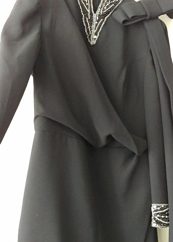 işlemeli uzun abiye tesettürlü elbise - Görsel 4