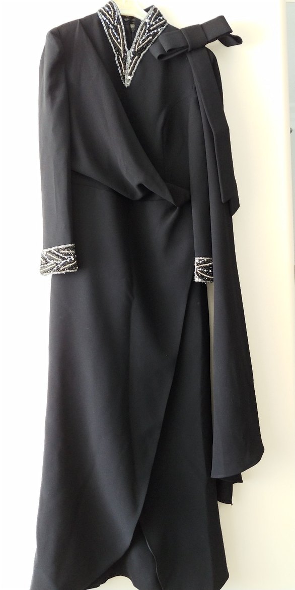 işlemeli uzun abiye tesettürlü elbise - Görsel 2