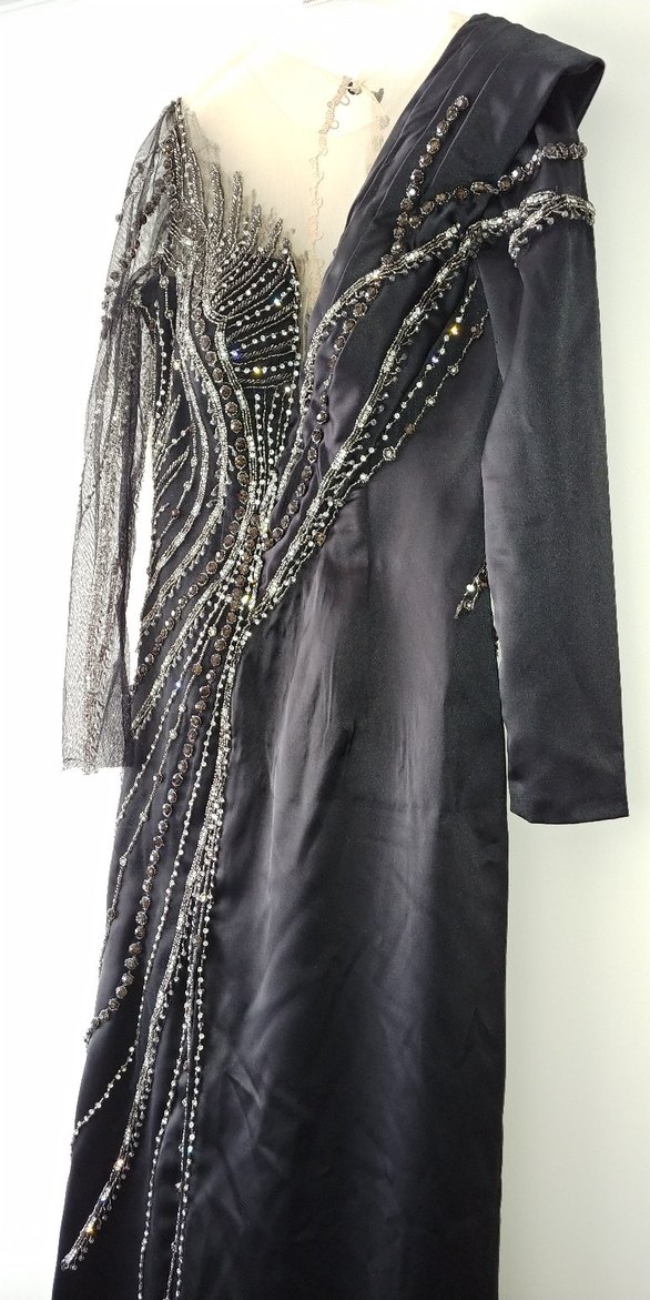 Siyah Drapeli Uzun Abiye V Yaka - Görsel 5