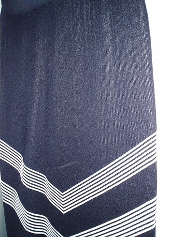 Çizgili triko Siyah Midi Kalem Etek - Görsel 5