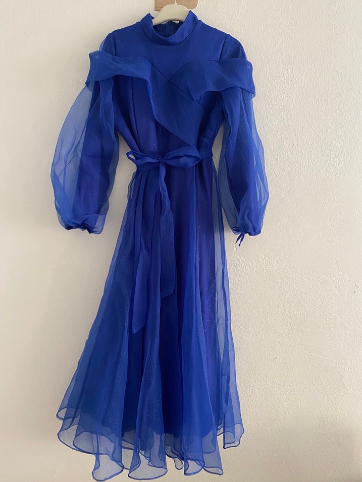 Uzun Kollu Mavi Drapeli Kadın Abiye - Görsel 2