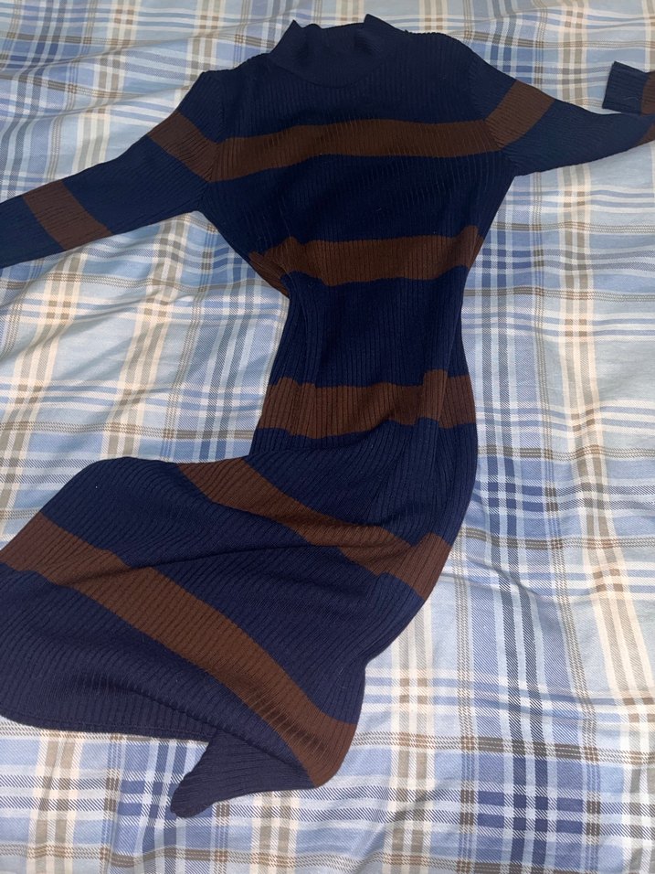 Kahverengi Çizgili Boğazlı Triko Elbise - Görsel 2