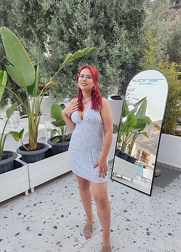 42 Beden çeşitli Renk HM marka mavi çiçekli elbise