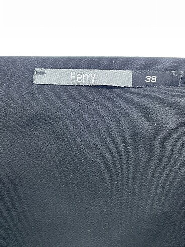 38 Beden siyah Renk Herry Bluz %70 İndirimli.