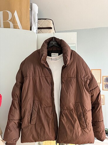 Bershka Mont
