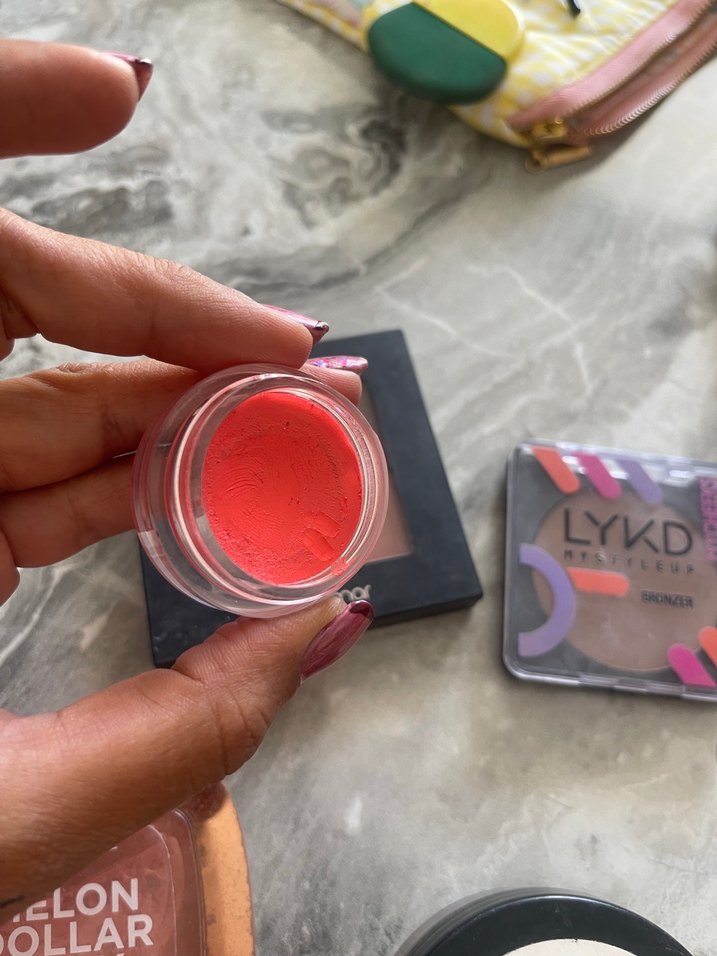 Flormar ve L'Oréal Makyaj Seti - Görsel 2