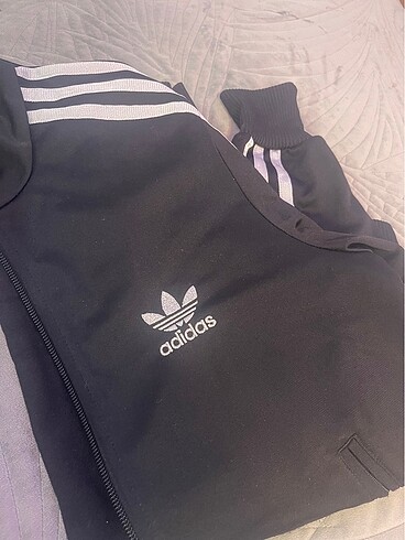 s Beden siyah Renk Adidas orginals track top