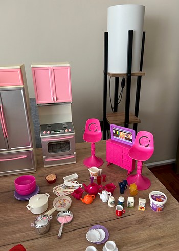 Beden Renk Barbie bebek ev eşyaları mutfak yatak sandalye