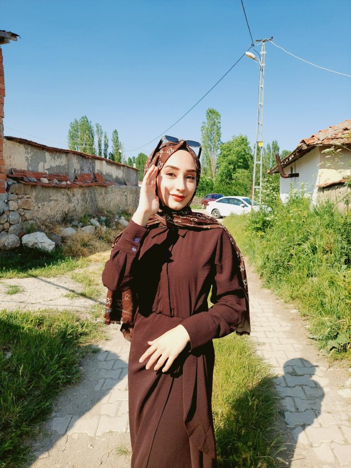 Kahverengi Drapeli Uzun Tesettür Elbise - Görsel 3