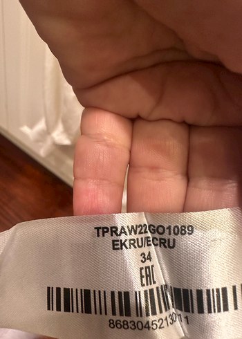 Beyaz Fırfırlı Uzun Kollu Keten Gömlek - Görsel 3