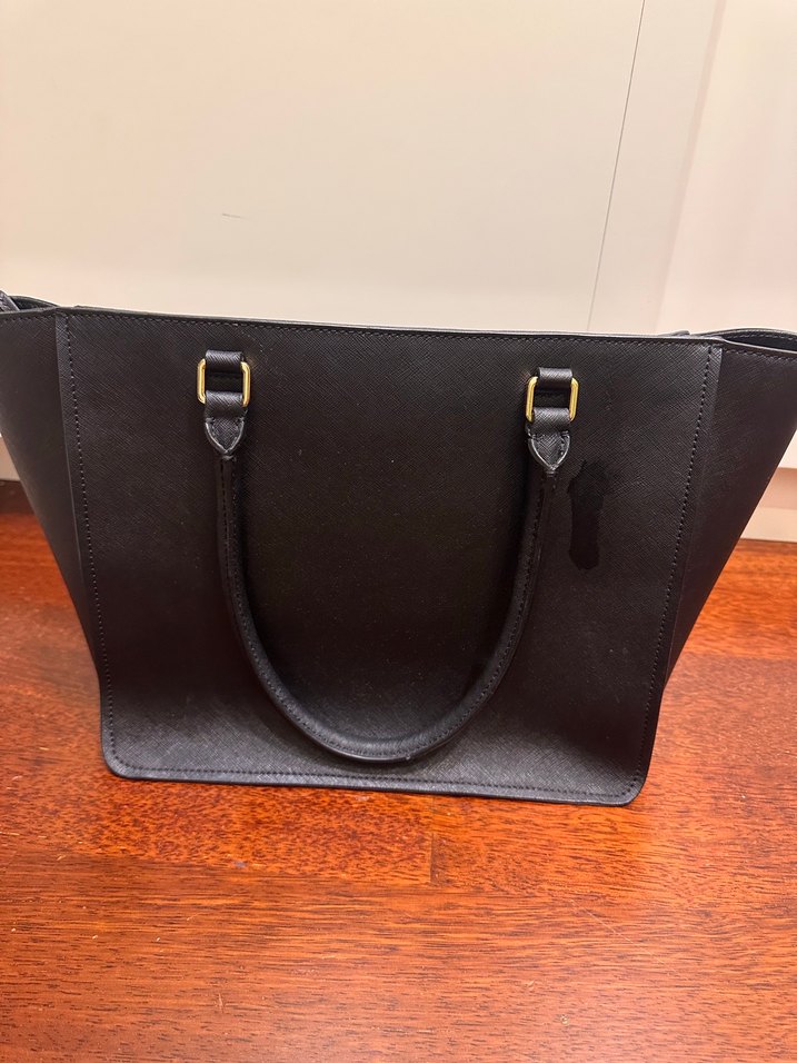 Siyah Deri Püsküllü  Çantası.juicy couture markalı - Görsel 5