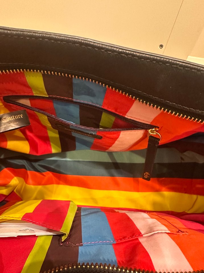 Siyah Deri Püsküllü  Çantası.juicy couture markalı - Görsel 4