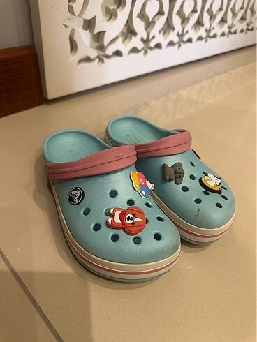 Crocs