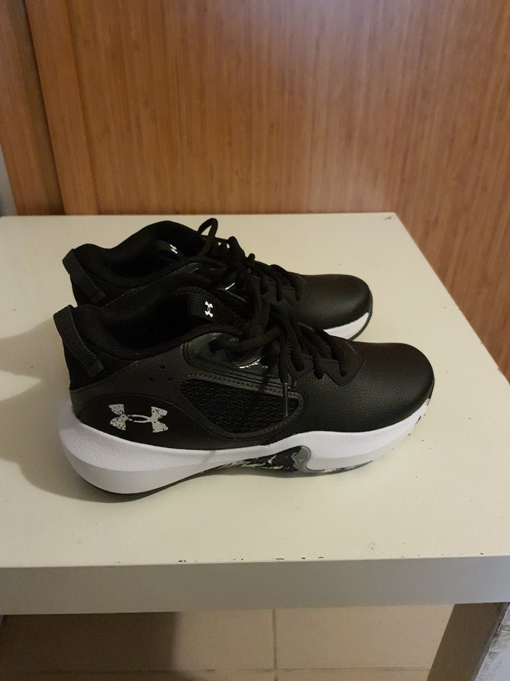 Siyah Under Armour Basketbol Ayakkabısı - Görsel 2