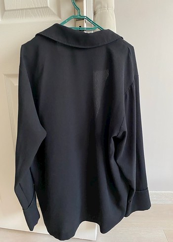 Siyah Midi Uzunlukta Düğmeli Kadın Kaban - Görsel 2