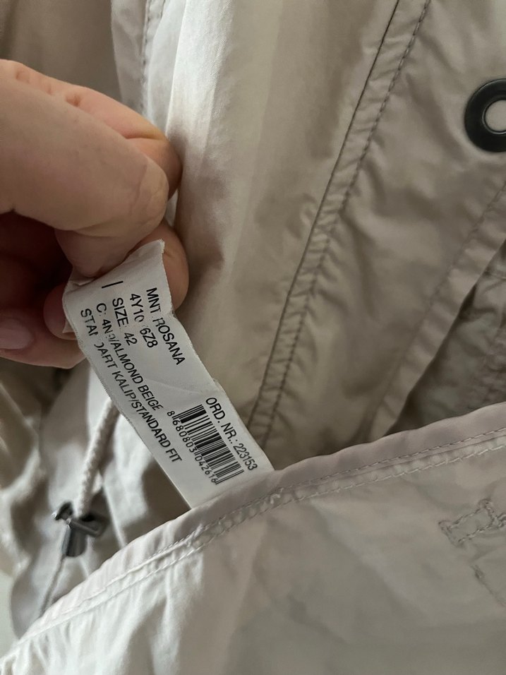 Düğmeli Bej Kadın Ceket - Görsel 5