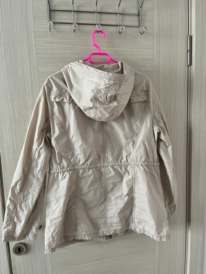 Düğmeli Bej Kadın Ceket - Görsel 3