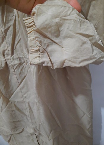 Bej Kapüşonlu Midi Kadın Yağmurluk - Görsel 5