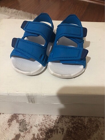 Adidas orijinal bebek sandalet