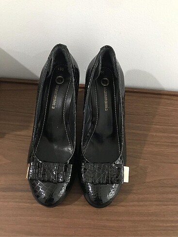İnci marka kadın klasik ayakkabı