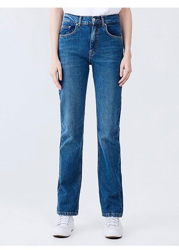 Kadın Lacivert Regular Fit Denim Straight Pantolon
