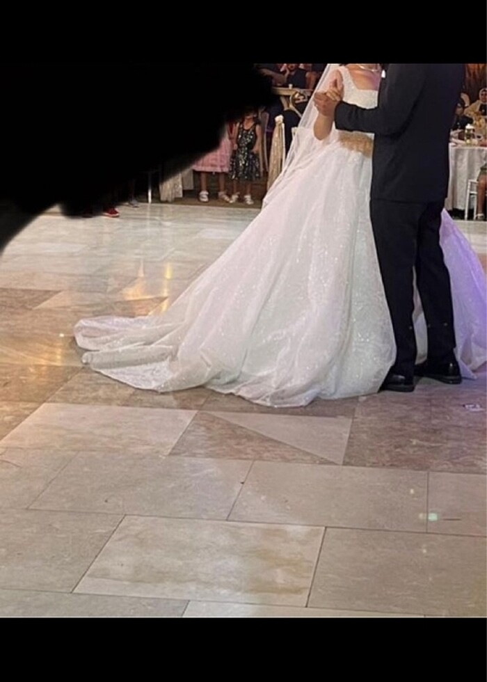 Özel dikim kare yaka gelinlik - Görsel 4