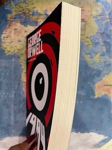  Beden Renk 1984 George Orwell