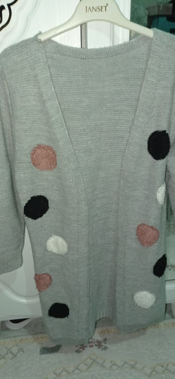 Gri Puantiyeli Uzun Kollu Triko Hırka - Görsel 4