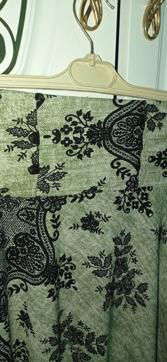 Yeşil Desenli Uzun Bohem Etek - Görsel 4