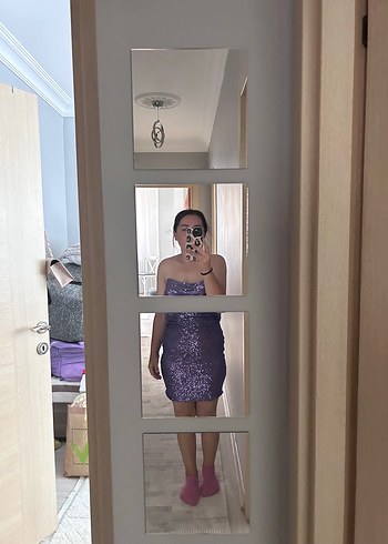 s Beden Parlak Mor Mini Straplez Abiye Elbise