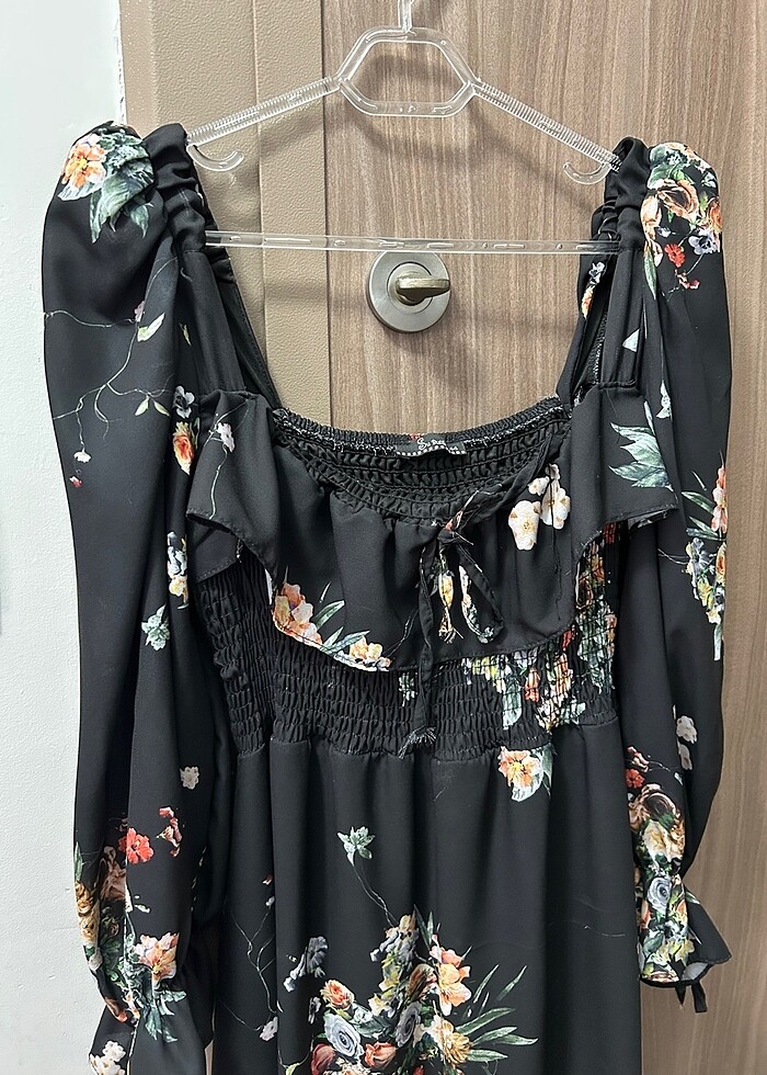 Şifon astarlı elbise - Görsel 4