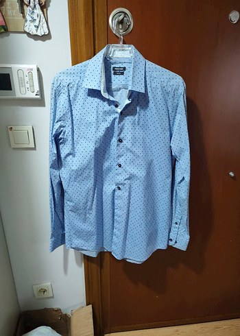 Düğmeli Uzun Kollu Erkek Gömlek L beden - Görsel 2