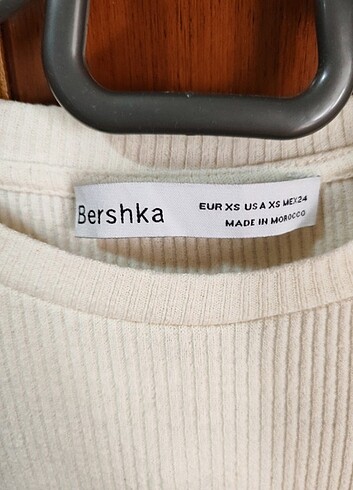 xs Beden ten rengi Renk Bershka marka xs beden licralı crop bluz