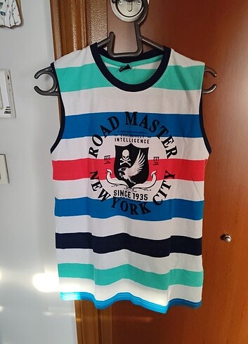 LC Waikiki 13-14 yaş erkek çocuk sıfır kol tişört