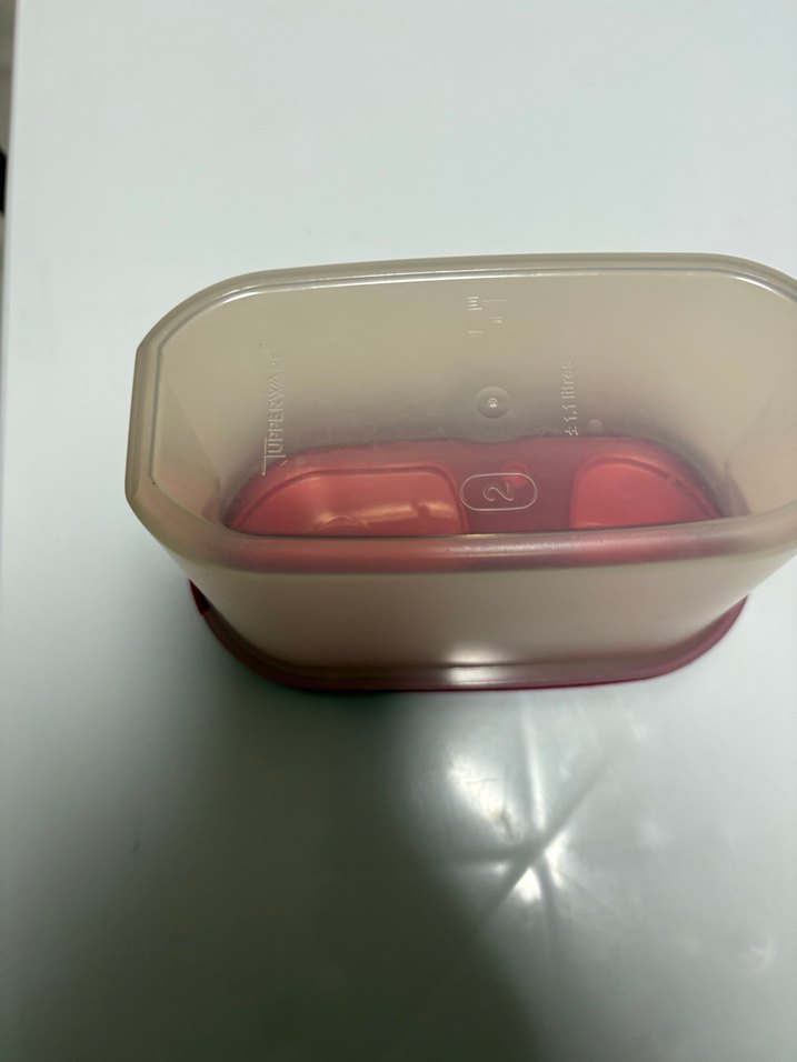 Pembe Kapaklı Plastik Saklama Kabı TapperWare marka - Görsel 3
