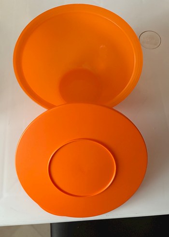 Turuncu Plastik Saklama Kabı TupperWare 2,5 litrelik - Görsel 5